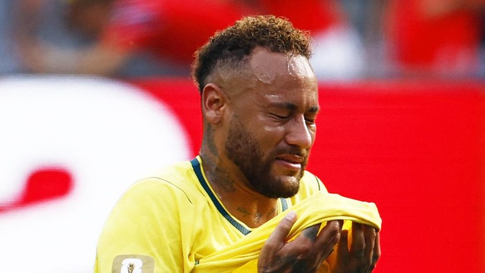 Neymar Tutup Perjalanan Bersama Brasil dengan Air Mata Perpisahan